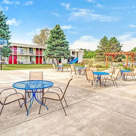 Adrian Inn Экстерьер фото